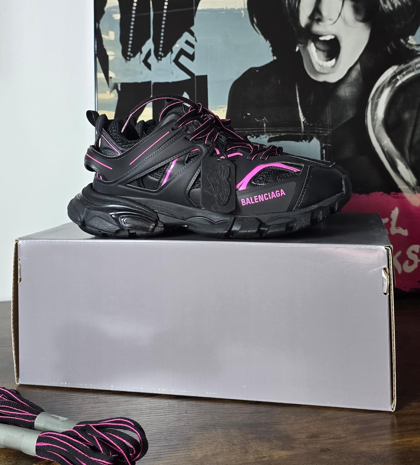 BALENCIAGA TRACK BLACK PINK