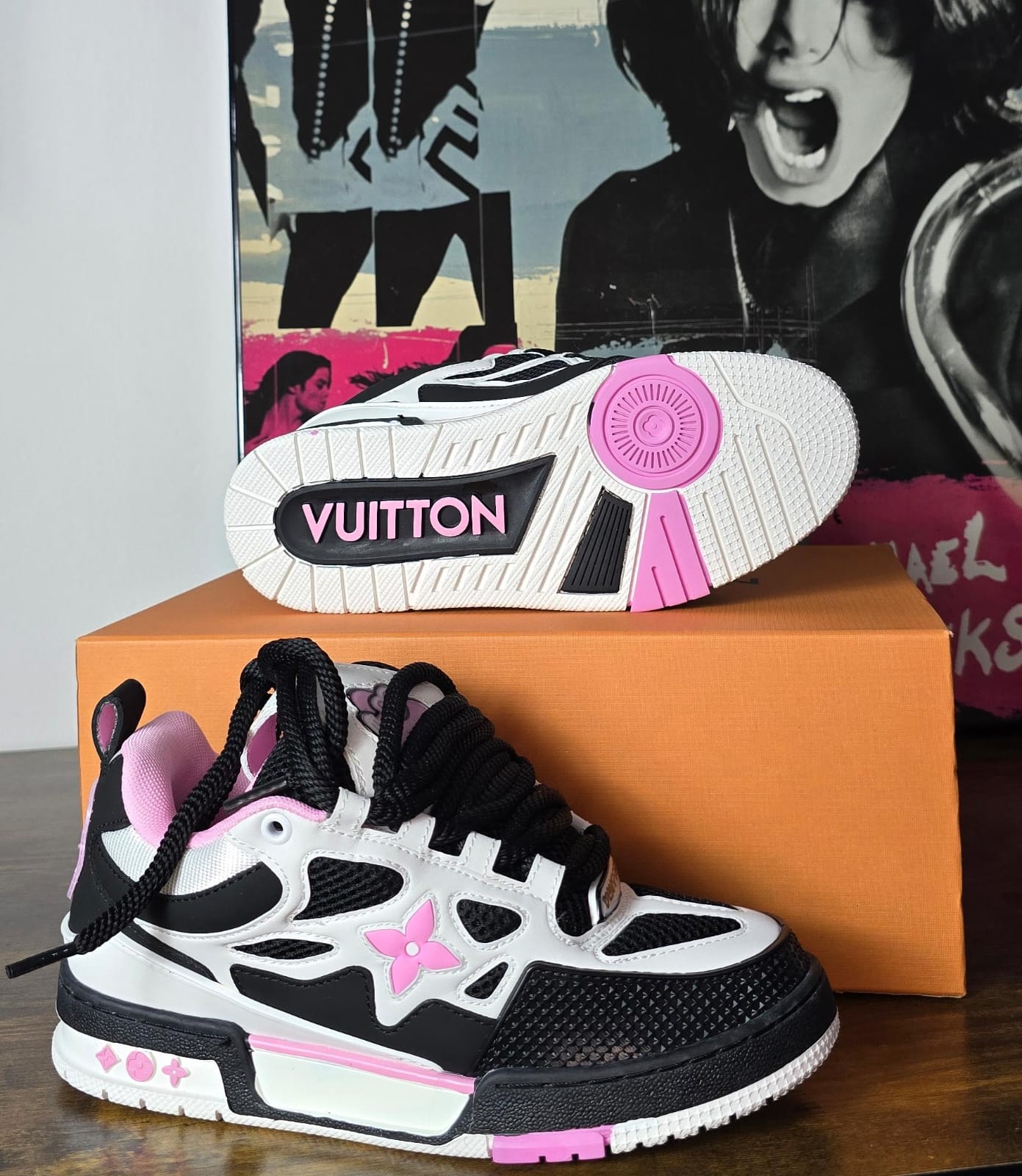 LV SKATE PINK  WHITE