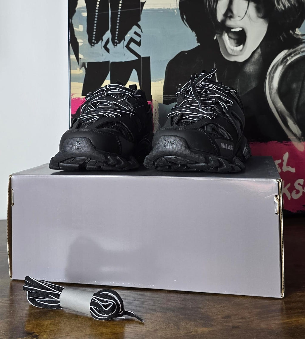 BALENCIAGA TRACK ALL BLACK