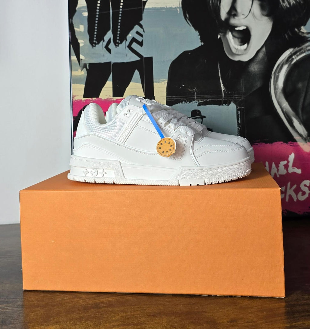LV TRAINER ALL WHITE