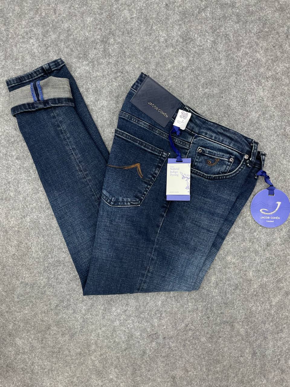 Jeans Jacob Cohen 01
