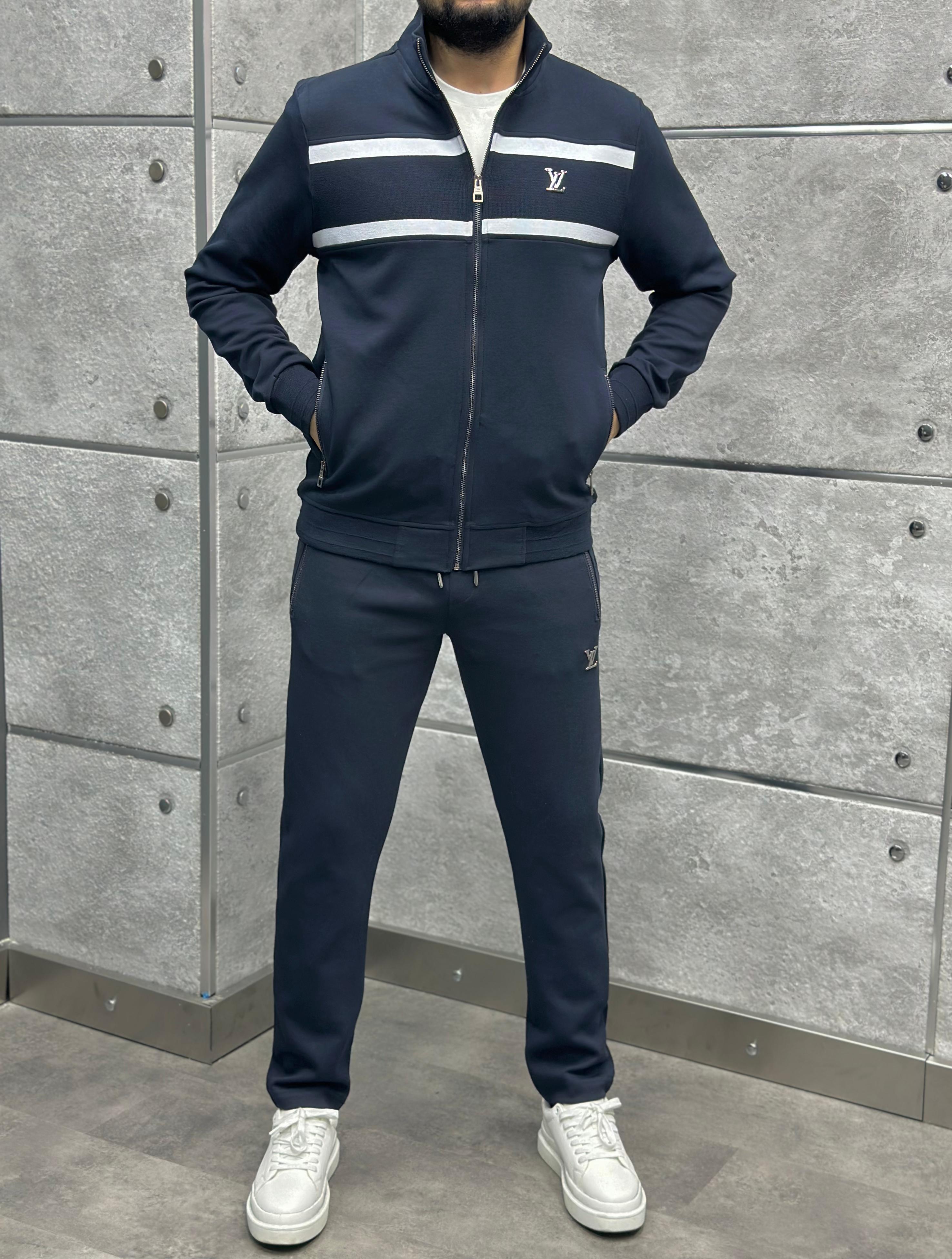 Tuta Louis Vuitton